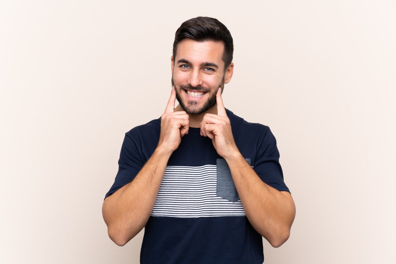 Man With Beard Wall 1368 111586 Man With Beard Wall 1368 111586